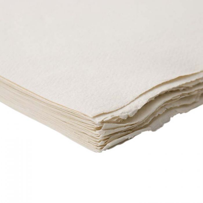 Скетчбук ручной работы KHADI в мягкой обложке. 100% хлопок SMOOTH - HOT PRESS 210 гр. Размер 21х25 см. 40 страниц.